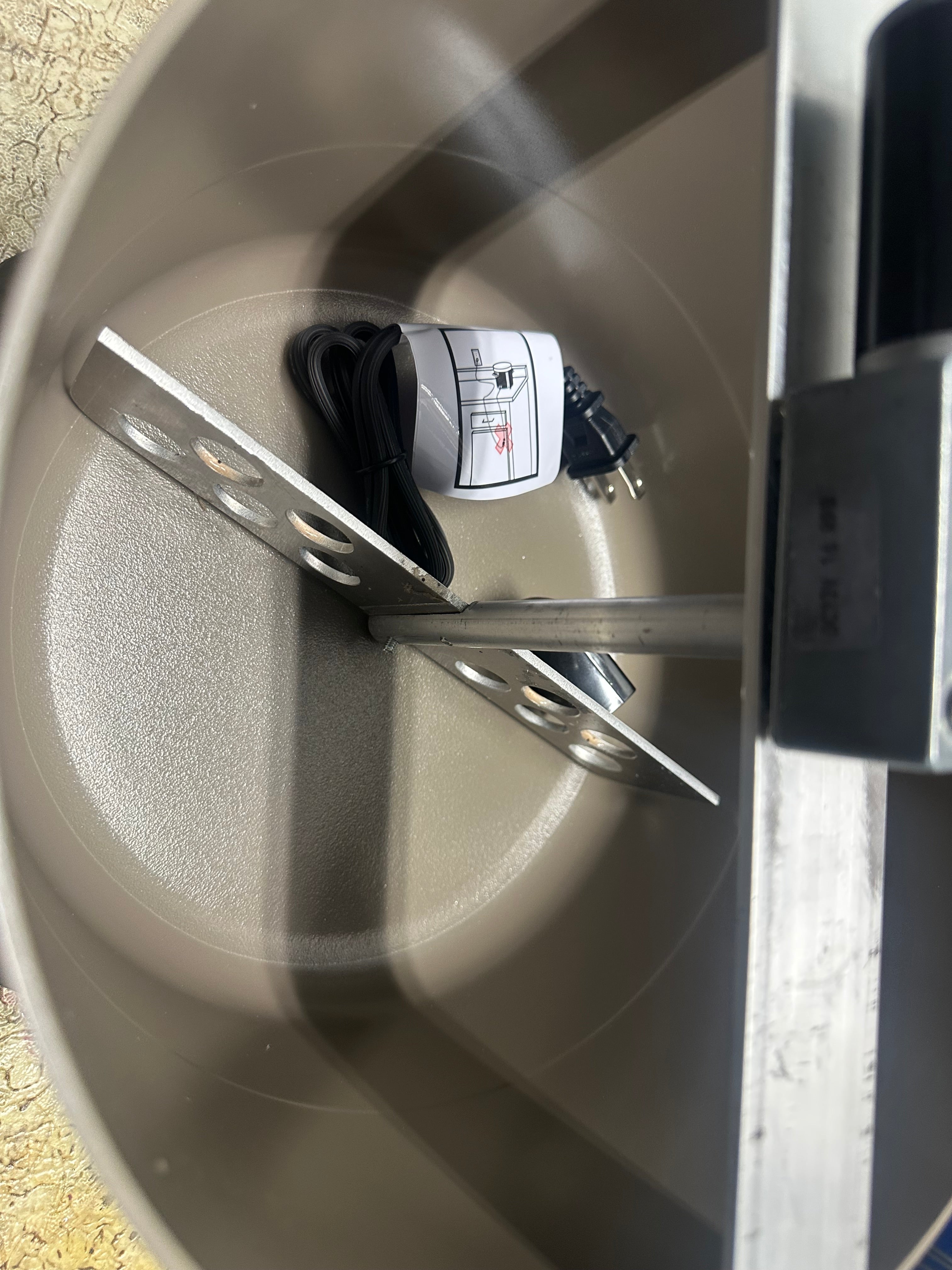 8 QT Presto Pot